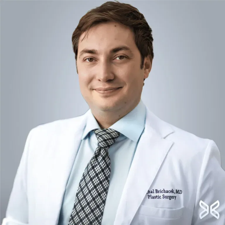 Dr. Michal Brichacek